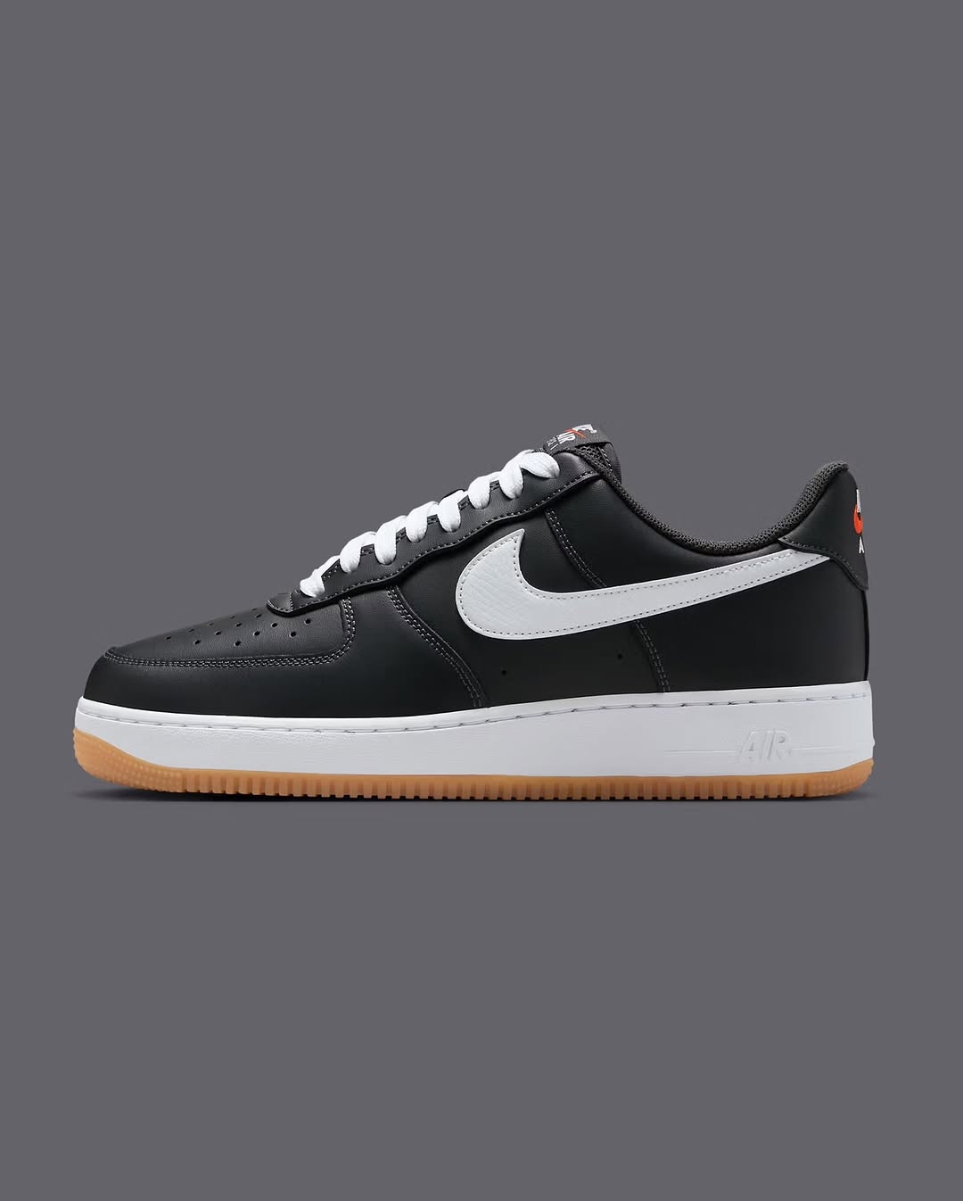 Air Force 1 Low — Black/White Gum