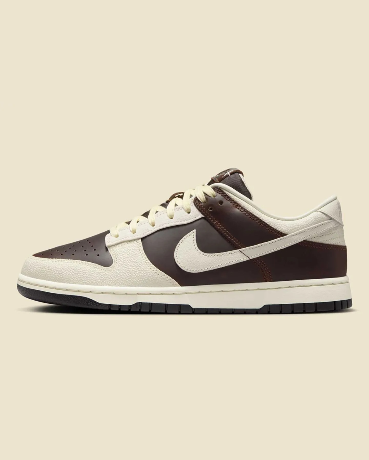 Dunk Low — Dark Chocolate/Sail