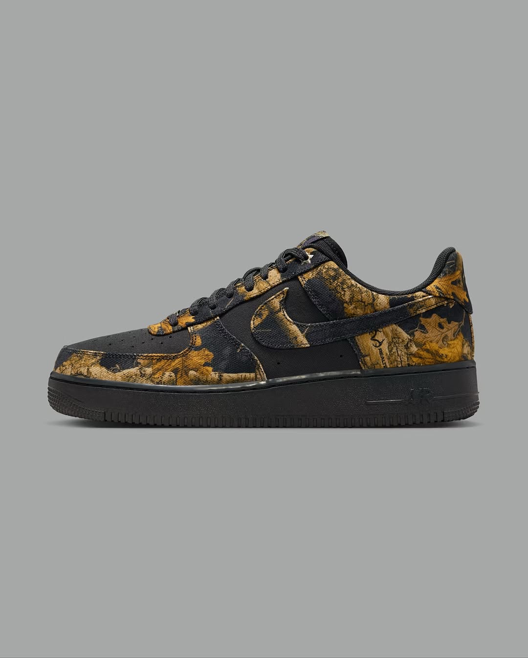 Air Force 1 Low — Realtree Camo/Black